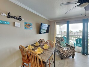 Living & Dining Room Area