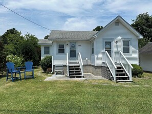 Original Island cottage with two front doors