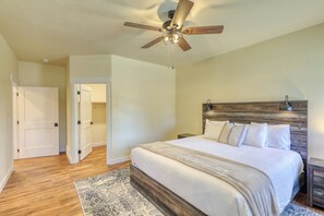 Master Bedroom-King Sized Bed-Main Level