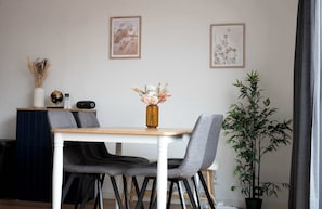 Stylish dining area with 4 chairs