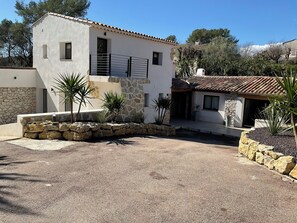 Extérieur