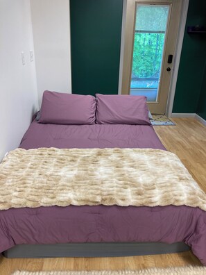 Brand-new comfortable bed! 