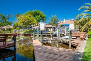 Your private dock/lift!