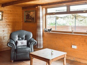 Living area | Cow Boy Cabin - Cow Boy Holidays, Glasgow