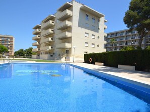 Fleur, L'Eau, Plante, Ciel, Bâtiment, Piscine, Arbre, Plan D'Eau, Pétale, Fenêtre