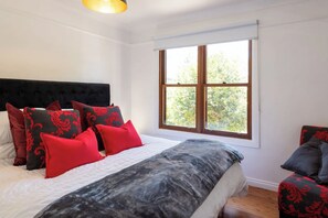 Bedroom 1 with King Size Bed at Clear View Farm, Urban Farm Stay