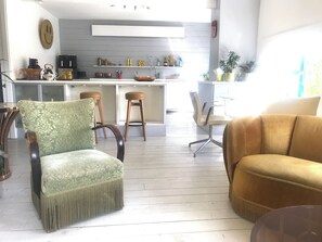 Kitchen living space