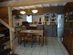 Cuisine équipée au Rez-de Chaussée
