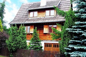 Holiday Home Exterior [summer]