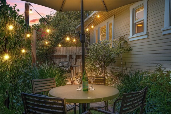 Backyard/Patio area