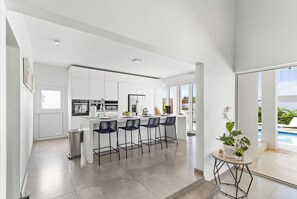 A splendid cooking experience in this full kitchen and lots of storage space.