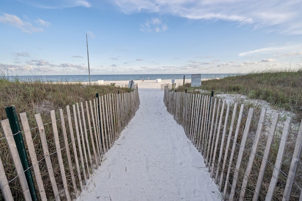 Strand
