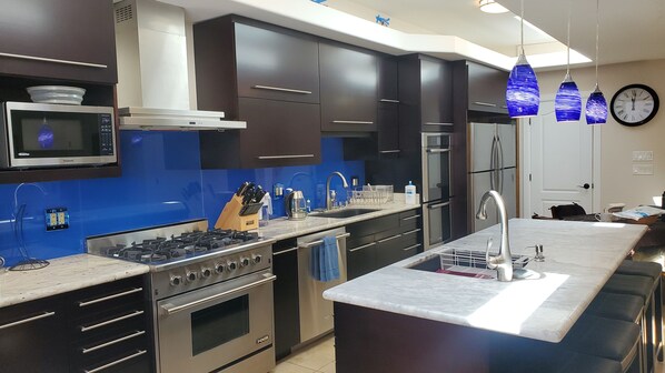 Chef's Kitchen