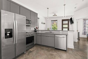 Kitchen amenities for all your needs