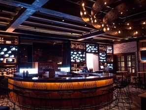 Bar (in der Unterkunft)