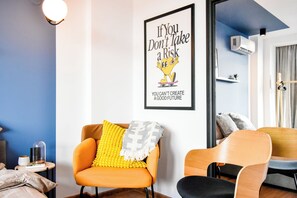 #SofiaStudioStay
#CityViewApartment
#ModernDesignLiving
#PrivateBathroomLuxury
#KitchenetteConvenience