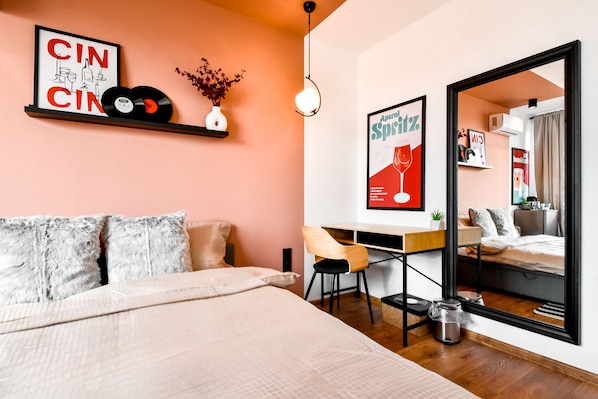 #SofiaSharedCharm
#CityscapeTerraceViews
#PastelRetreatSofia
#SharedLuxuryLiving
#CozyCommunalExperience