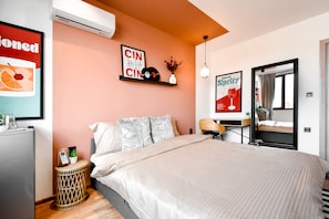 #SofiaSharedCharm
#CityscapeTerraceViews
#PastelRetreatSofia
#SharedLuxuryLiving
#CozyCommunalExperience
