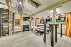 Spacious and bright, this area is perfect for gathering with friends or enjoying a quiet moment. 🌞 Book Now for Relaxed Vibes