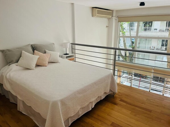 Cama doble en Planta Alta