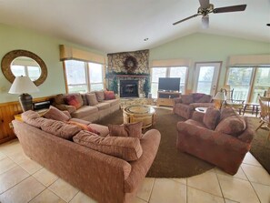 Main Level: Living Room with cable tv, Bluray player and gas fireplace