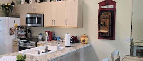 Antique phone and Kitchin