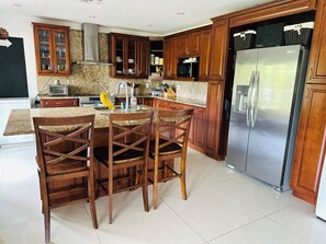 Private kitchen