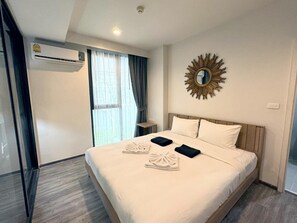 D9 Garden view Patong apartment, private Wi-Fi (12131)