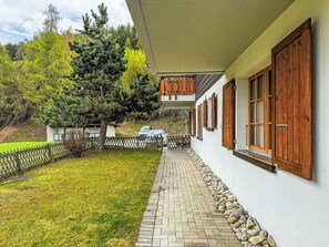 Plant, Building, Window, Leaf, Wood, Door, House, Architecture, Tree, Road Surface