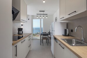 Kitchen and dining area