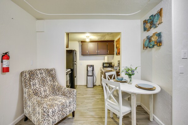 El Centro Vacation Rental | 2BR | 1BA | Step-Free Access | 1,298 Sq Ft