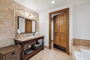 AspenMtnResidences-21C2-5104