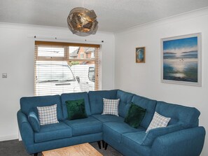 Living area | 29 Campbell Close, Llandudno