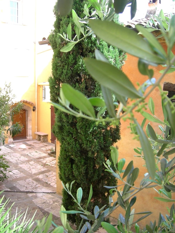 Exterior detail