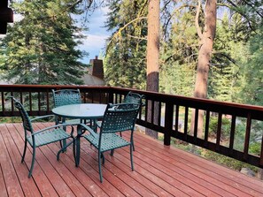 Guests have access to the front deck to enjoy the outdoors 