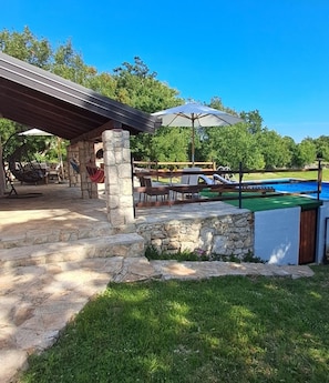 Terrace/patio