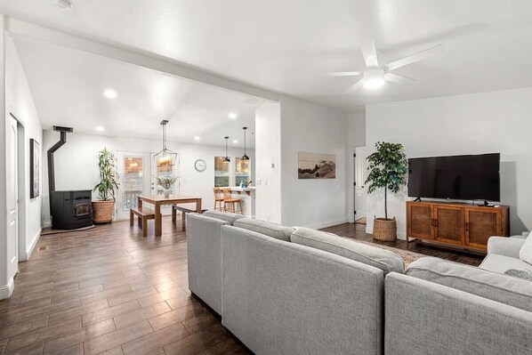 Spacious living room with smart tv