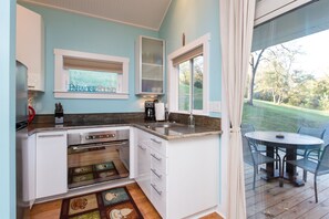 The fully stocked kitchen, just bring food!