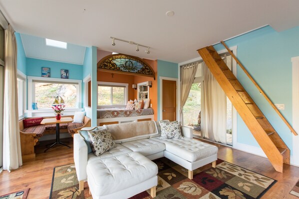 The comfort of indoors with the feeling of the outdoors.