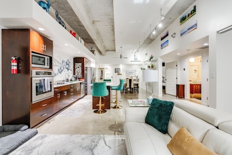 Big, loft like space