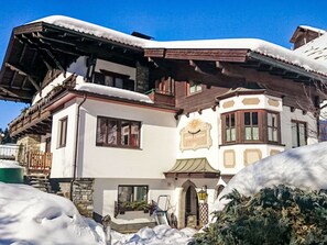 Ciel, FenĂȘtre, BĂątiment, Neige, Maison, Plante, Zone RĂ©sidentielle, Immobilier, Façade, Paysage