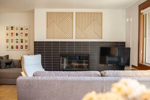 Living Room | Queen Sleeper Sofa | Central A/C & Heating