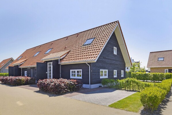 Holiday Home Exterior [summer]