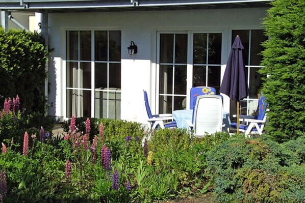 Holiday Home Exterior [summer]