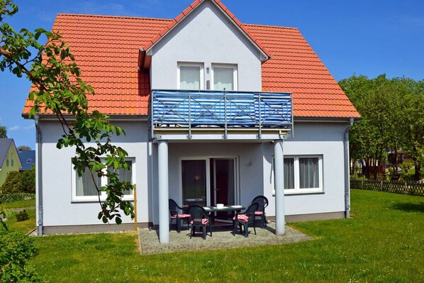 Holiday Home Exterior [summer]