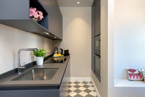 Autumn, Kitchen, Spring, Summer