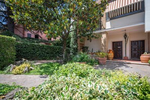 Autumn, Garden, Spring, Summer