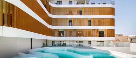 Piscine extérieure