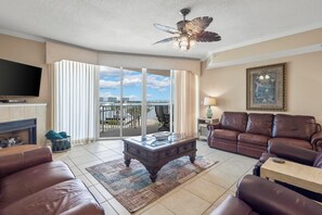 Living Area - Relax in the open living area after spending a long day on the bay or at the pool.