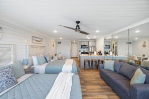 Spacious studio with two new queen beds